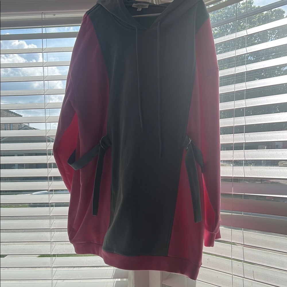 Source Unknown Pink and Blue Color Block Sweater
